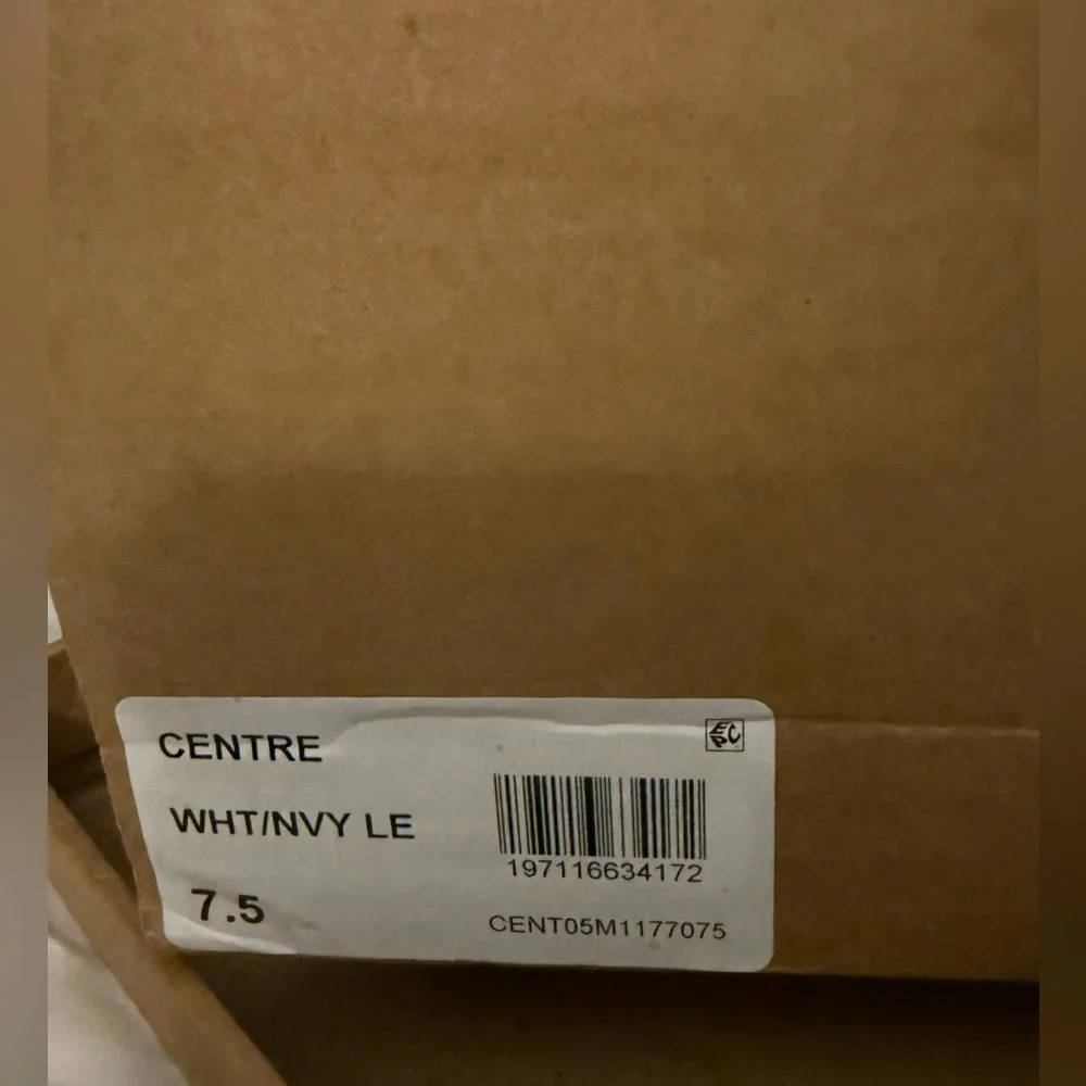 Steve Madden White, Beige & Black Low-Top Sneakers with Black Side Stripe - Picture 4 of 6